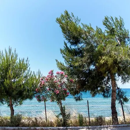 Seafront 2 Bedrooms * Nea Iraklia